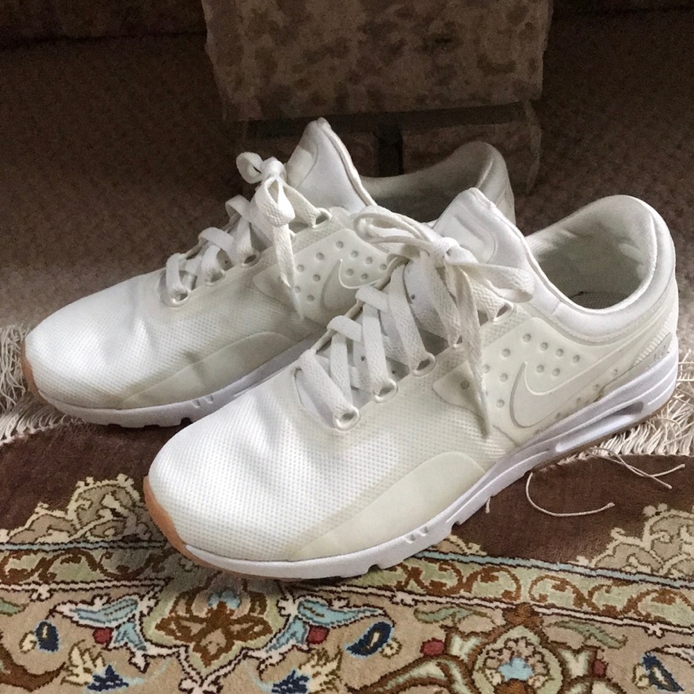 Woman’s Nike All Day Every Day Comfort - 10